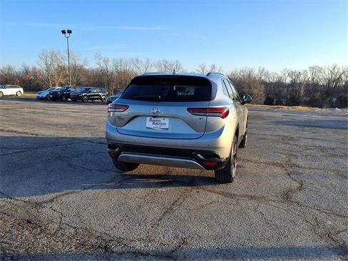 Used 2023 Buick Envision Essence w/ Sport Touring Package image 20