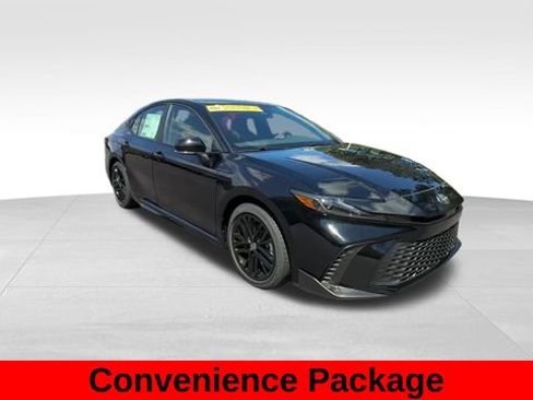 Used 2026 Toyota Camry SE w/ Convenience Package FWD image 10