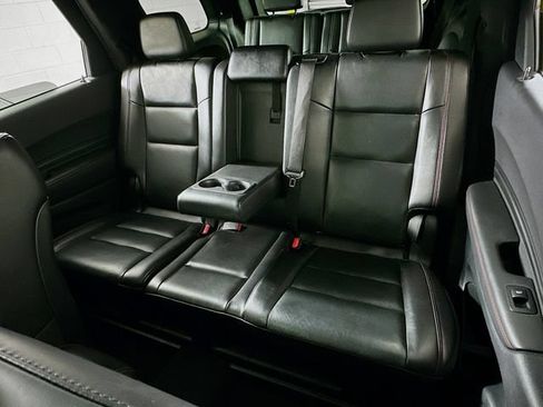 Used 2024 Dodge Durango GT RWD image 11