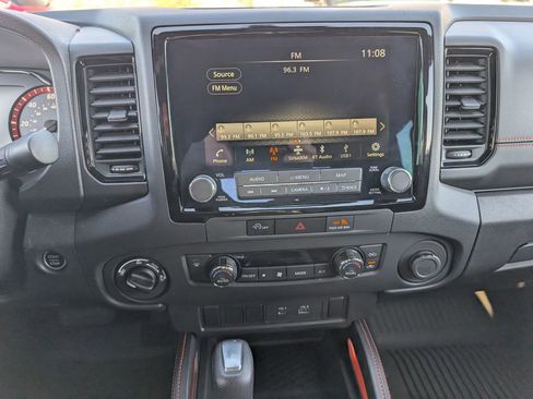 Used 2024 Nissan Frontier PRO-4X w/ Off-Road Protection Package image 19