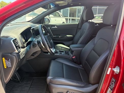 Used 2021 Kia Sportage S w/ S FWD Premium Package image 15