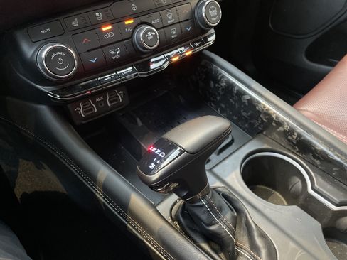 Used 2025 Dodge Durango SRT Hellcat AWD/4WD image 34