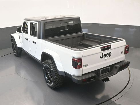 New 2026 Jeep Gladiator Willys image 43