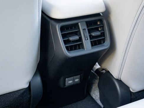 New 2026 Lexus UX 300h FWD image 17