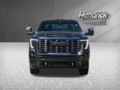 Used 2024 GMC Sierra 2500 Denali Ultimate w/ Max Trailering Package image 5