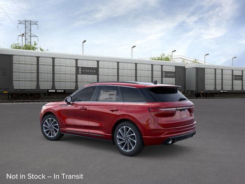 New 2026 Lincoln Corsair Grand Touring image 4