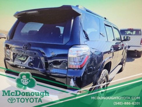 Used 2019 Toyota 4Runner TRD Off-Road Premium image 2