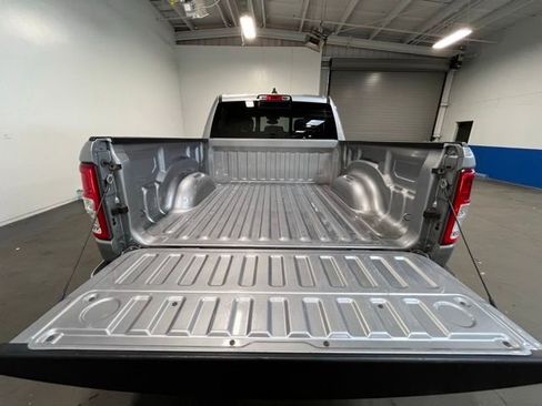 Used 2019 RAM 1500 Big Horn image 14
