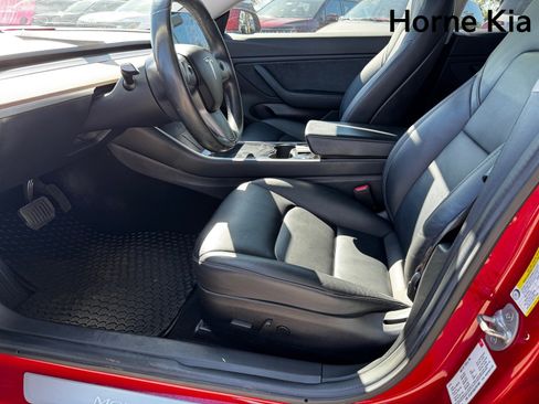 Used 2018 Tesla Model 3 Long Range image 10