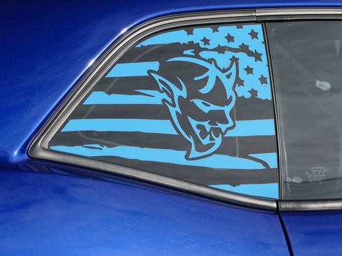 Used 2022 Dodge Challenger SXT w/ Blacktop Package image 4