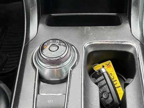 Used 2017 Ford Fusion Titanium image 17