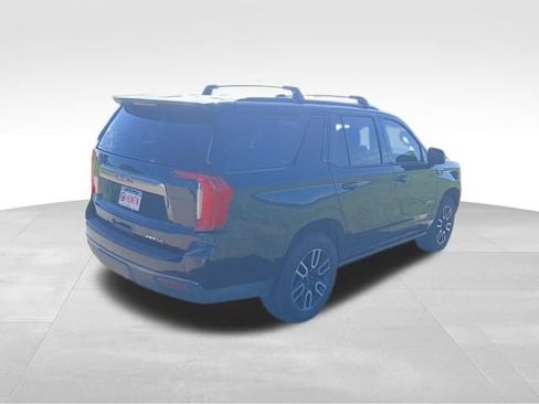 Used 2021 GMC Yukon AT4 w/ AT4 Premium Plus Package AWD/4WD image 3