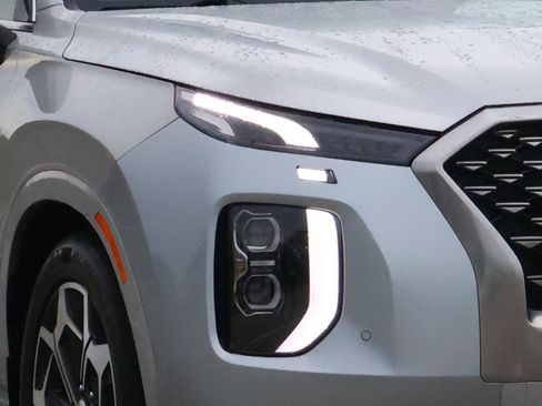 Used 2022 Hyundai Palisade Calligraphy image 8