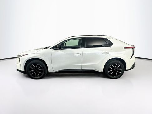 Used 2026 Toyota bZ FWD image 4
