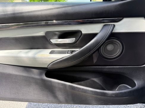 Used 2018 BMW M4 Coupe RWD image 41
