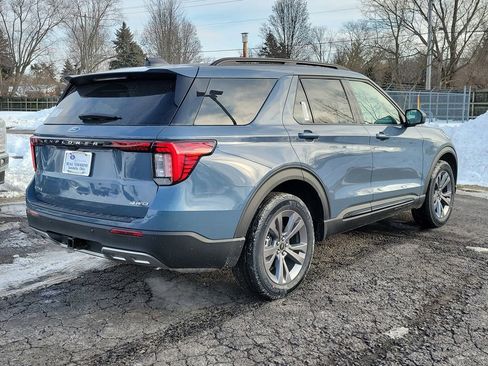 New 2026 Ford Explorer Active w/ Active Comfort Package image 4