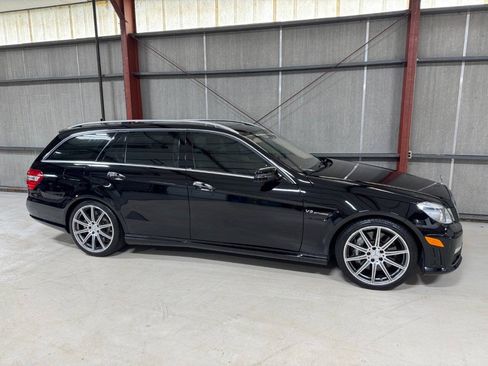 Used 2012 Mercedes-Benz E 63 AMG Wagon image 15