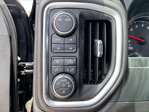 Used 2022 Chevrolet Silverado 1500 LTZ w/ LTZ Premium Texas Edition AWD/4WD image 34