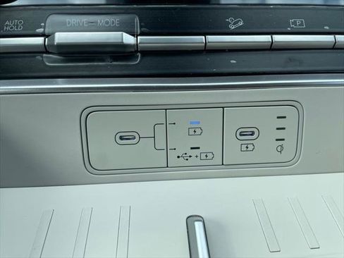 Used 2025 Hyundai Santa Fe SEL image 26