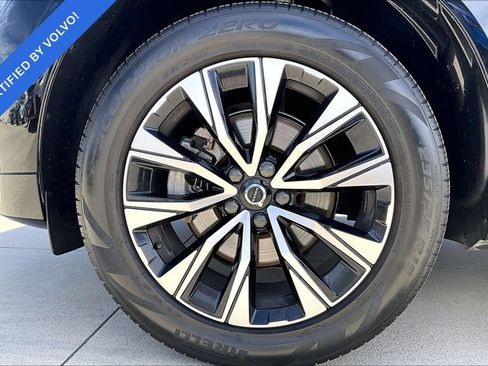 Used 2024 Volvo XC60 B5 Plus w/ Protection Package Premier AWD/4WD image 10