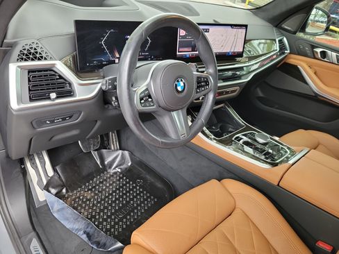 Certified 2024 BMW X5 sDrive40i w/ M Sport Package RWD image 16