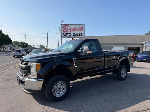 Used 2017 Ford F250 XL w/ Power Equipment Group AWD/4WD image 1