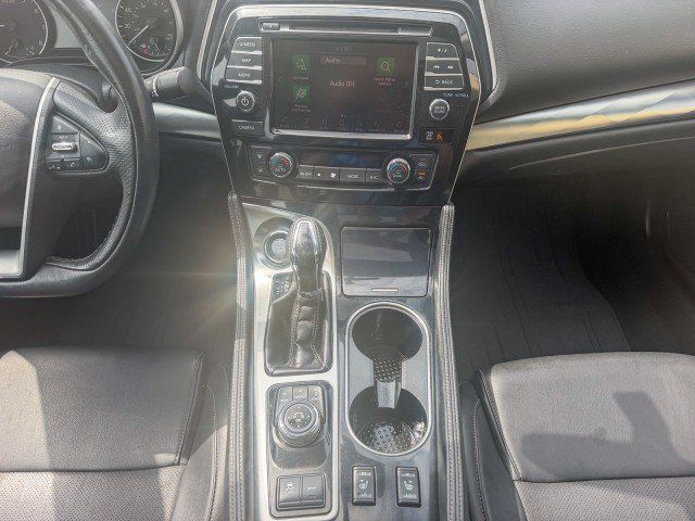 Used 2019 Nissan Maxima 3.5 SL w/ Floor Mat Group FWD image 11