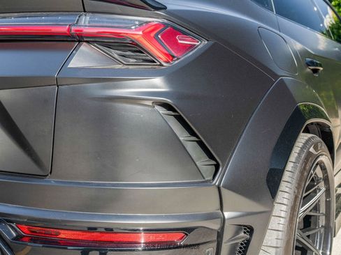 Used 2021 Lamborghini Urus Liberty Walk image 80