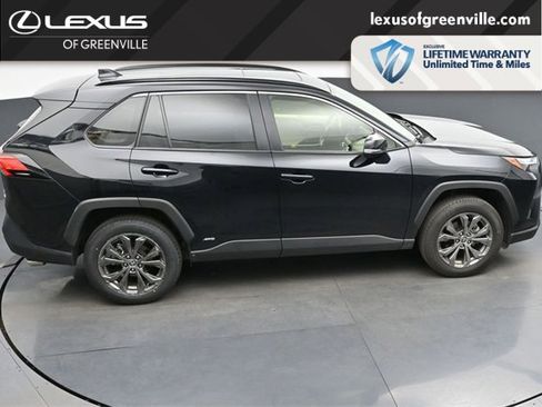 Used 2023 Toyota RAV4 XLE Premium image 48