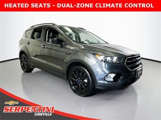 Used 2018 Ford Escape SE w/ SE Sport Appearance Package image 1