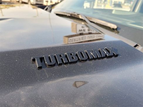 Certified 2025 Chevrolet Silverado 1500 Custom w/ LPO, Dark Essentials Package image 13