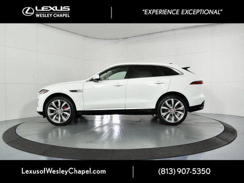 Used 2021 Jaguar F-PACE S image 10