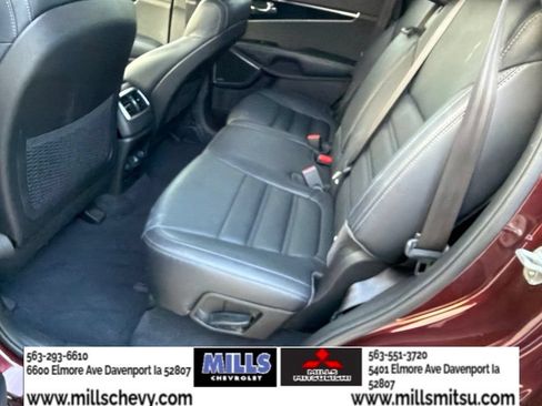 Used 2017 Kia Sorento SX FWD image 22