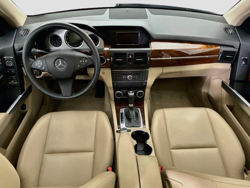 Used 2010 Mercedes-Benz GLK 350 2WD image 13