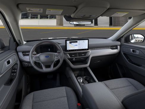 New 2026 Ford Explorer Active image 9