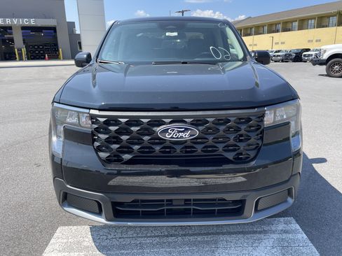 New 2025 Ford Maverick XLT w/ XLT Luxury Package AWD/4WD image 2