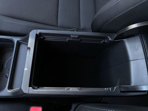 Used 2024 Honda CR-V LX image 18