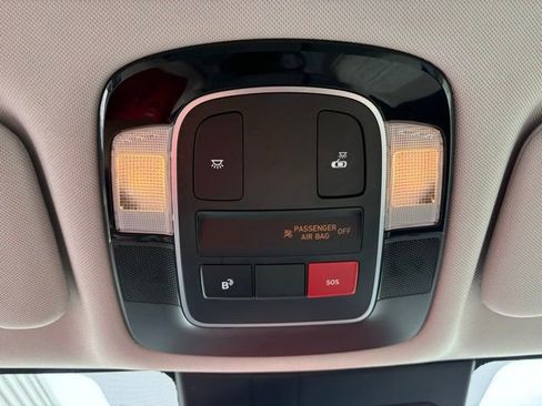 Used 2025 Hyundai Sonata SEL FWD image 27