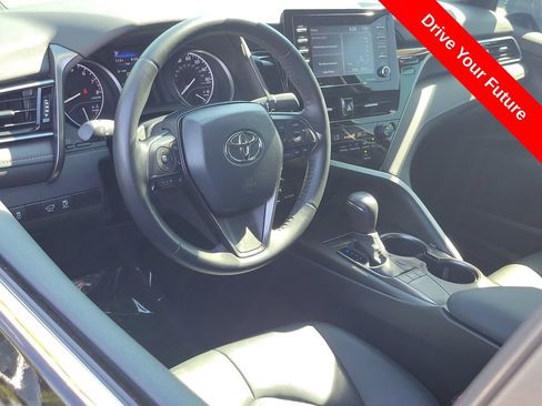 Used 2024 Toyota Camry SE w/ Blackout Package (TMS) FWD image 5