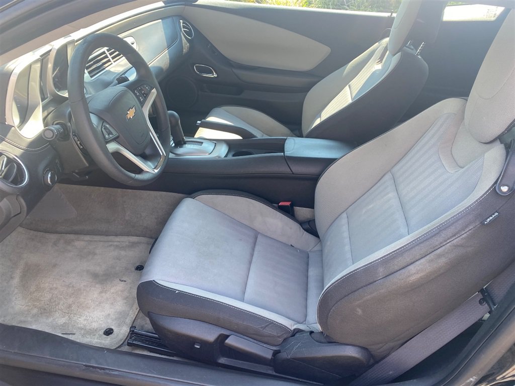 Used 2015 Chevrolet Camaro LS RWD image 8