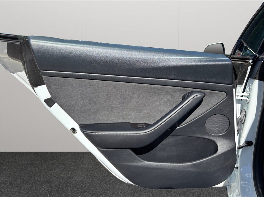 Used 2022 Tesla Model 3 RWD image 33