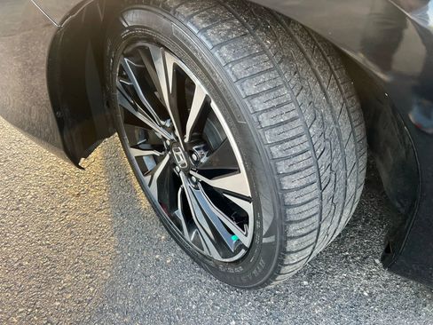 Used 2017 Honda Accord EX-L image 58