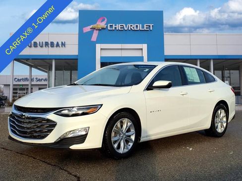 Used 2024 Chevrolet Malibu LT image 1