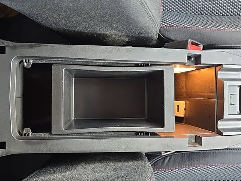 Used 2016 GMC Terrain SLE image 31