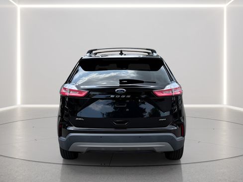 Used 2022 Ford Edge SEL w/ Convenience Package AWD/4WD image 4