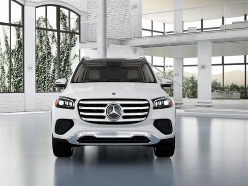 New 2026 Mercedes-Benz GLS 450 4MATIC image 7