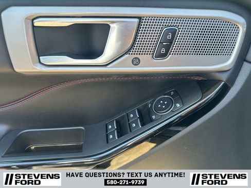 Used 2023 Ford Explorer ST-Line w/ Class IV Trailer Tow Package image 16