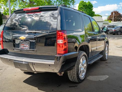 Used 2014 Chevrolet Tahoe LTZ AWD/4WD image 8