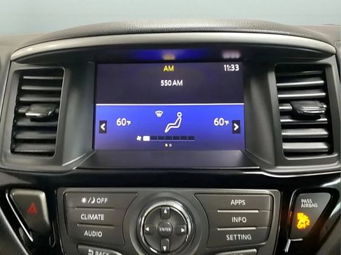 Used 2020 Nissan Pathfinder SV FWD image 16