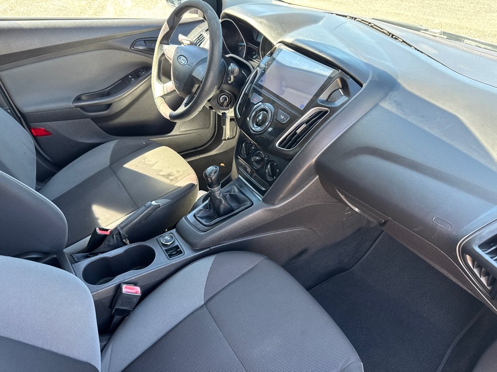 Used 2012 Ford Focus S FWD image 17